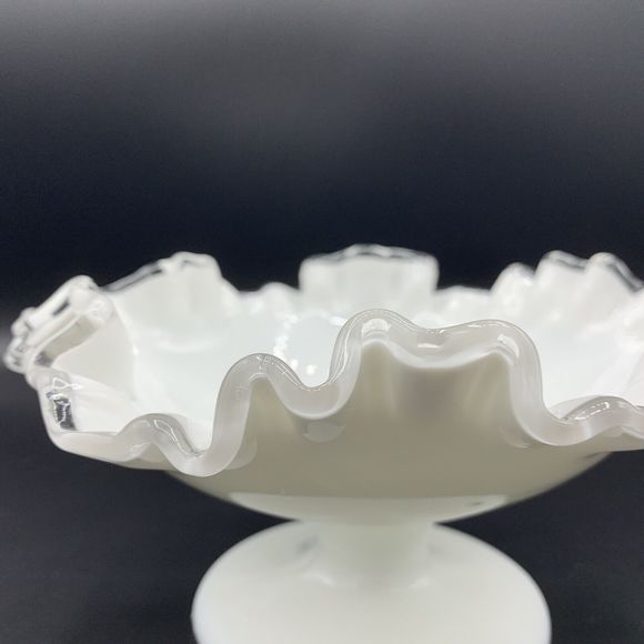 Vintage Fenton Silver Crest Milk Glass Ruffled Pedestal Compote Candy Dish Bowl - Picture 4 of 9